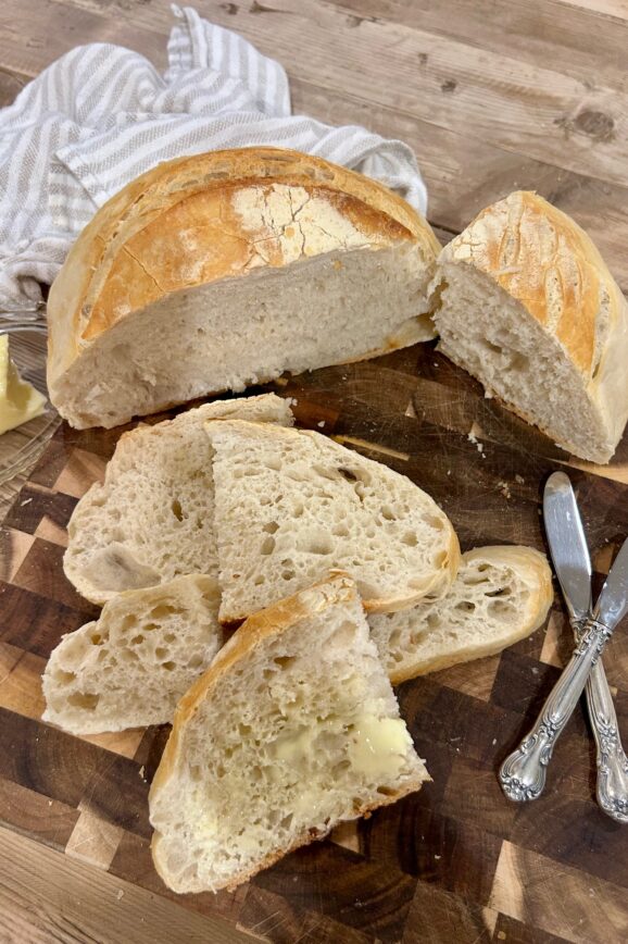 sliced sourdough bread on a cuttingboard